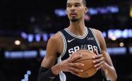 世界杯购彩网站 -NBA官宣次轮G6裁(cái)判组：詹姆斯任(rèn)刺狼主(zhǔ)裁(cái)判 扎克任(rèn)骑塞主(zhǔ)裁(cái)判