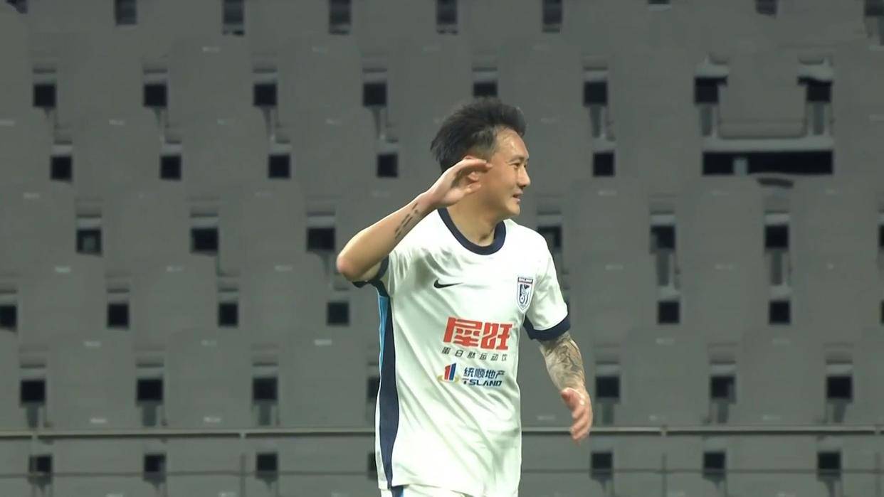 冯劲是来养老的，斯坦丘轻伤不下火线，大连迎来两连主场，冲击4连胜