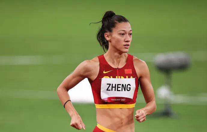 中国归化田径名将郑妮娜力长期未赛，缺席亚运会令金牌争夺更添变数